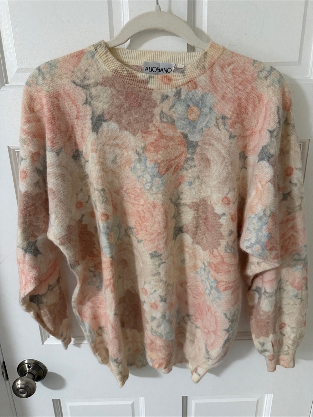 VTG 80s Altopiano Italy Pastel Peony Floral Print Angora Knit Crewneck Sweater L